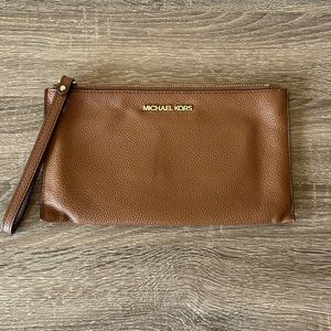Michael Kors brown leather wristlet